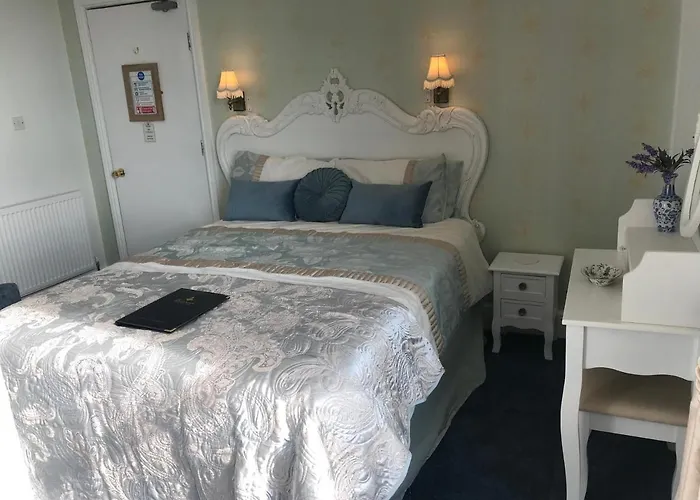 Norman Guest House With Free Parking