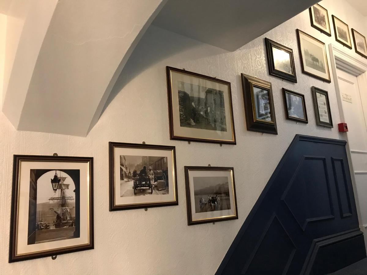 Guest house Norman With Free Parking 4*